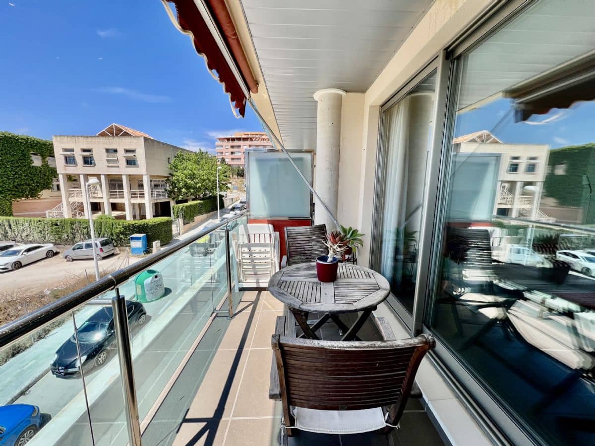 2 soveværelse Lejlighed til salg i Calpe / Calp med swimmingpool - € 300.000 (Ref: 9015495)