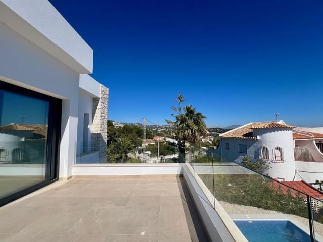 3 soveværelse Villa til salg i Benissa med swimmingpool - € 1.175.000 (Ref: 9671119)