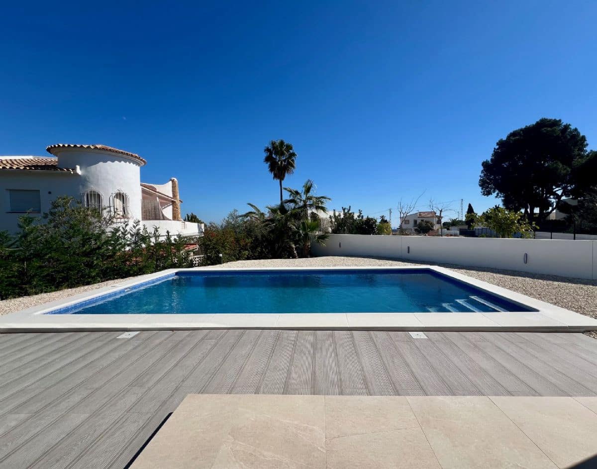 3 slaapkamer Villa te koop in Benissa met zwembad - € 1.175.000 (Ref: 9671119)