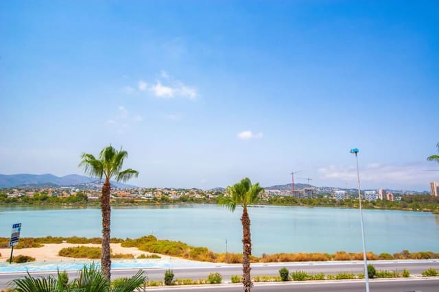 2 bedroom Apartment for sale in Puerto, Calpe / Calp with pool - € 350,000 (Ref: 9969029)