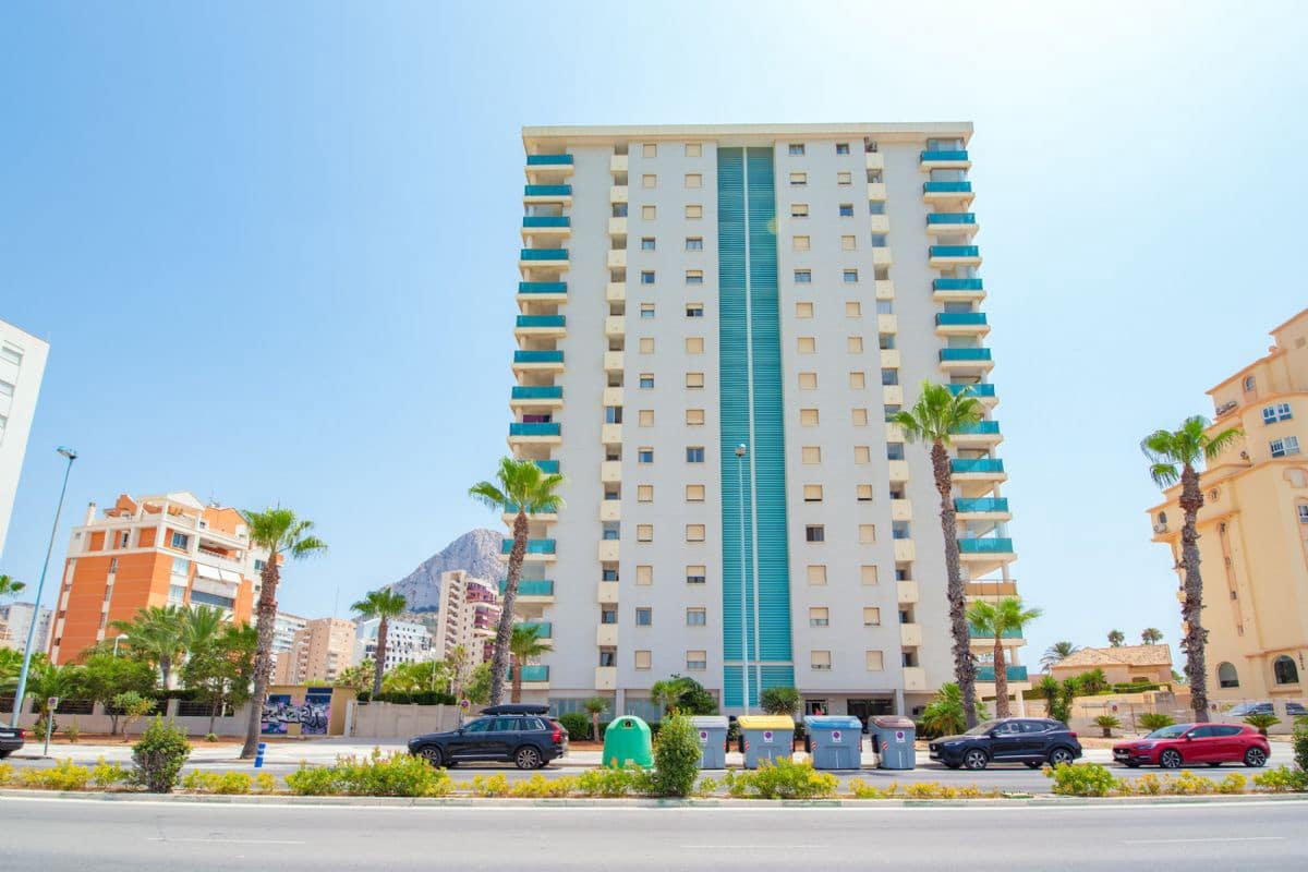 2 sovrum Lägenhet till salu i Calpe / Calp med pool - 350 000 € (Ref: 9969029)