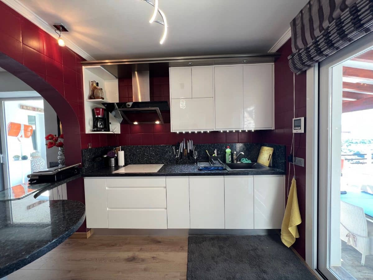 3 slaapkamer Villa te koop in Calpe / Calp met zwembad - € 900.000 (Ref: 9981489)
