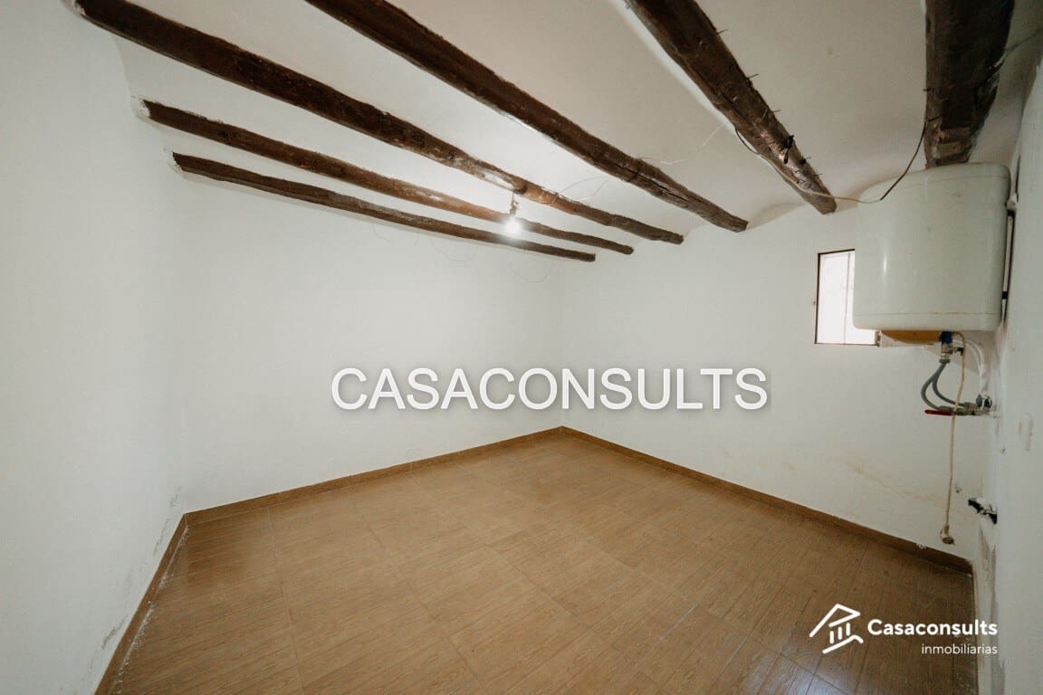Chalet de 3 habitaciones en Sierra Engarcerán en venta - 54.000 € (Ref: 10099137)