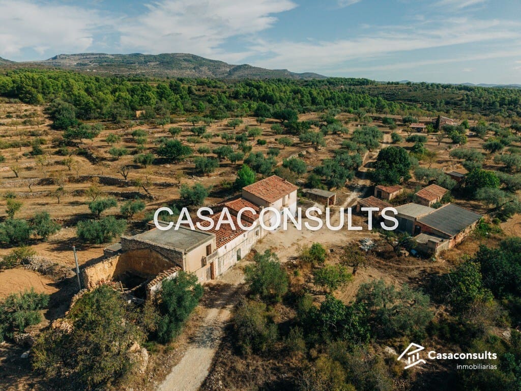 Chalet de 3 habitaciones en Sierra Engarcerán en venta - 54.000 € (Ref: 10099137)
