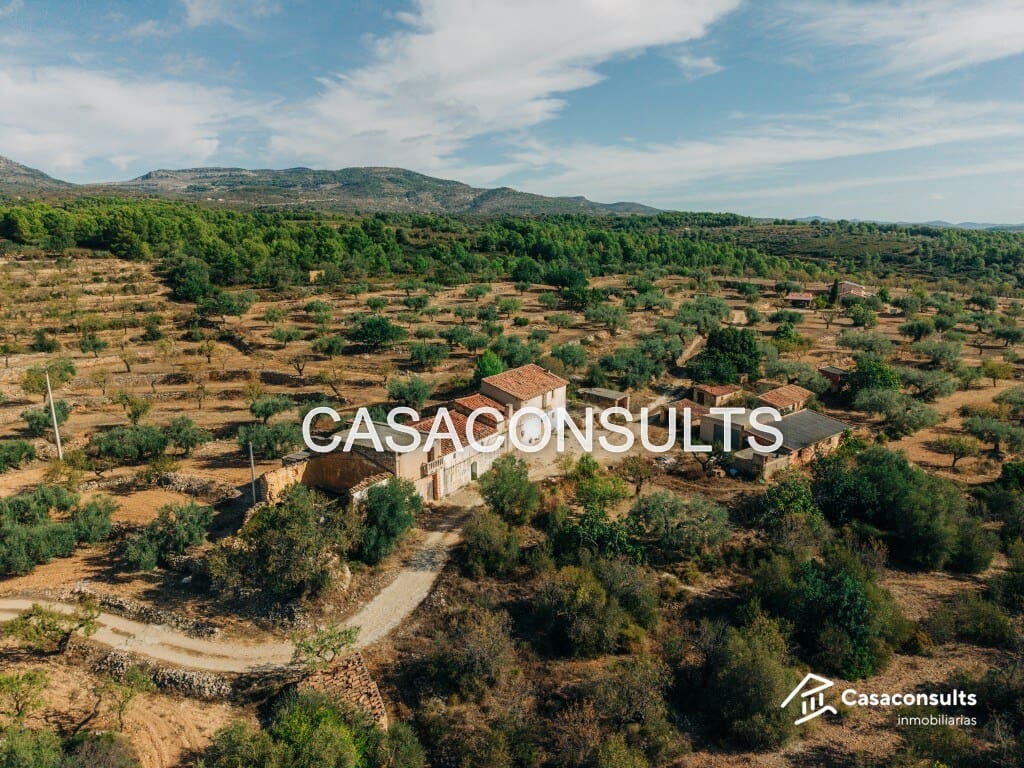 Chalet de 3 habitaciones en Sierra Engarcerán en venta - 54.000 € (Ref: 10099137)
