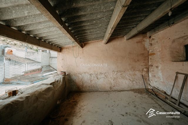 3 bedroom Townhouse for sale in Vilafamés - € 50,000 (Ref: 10099446)