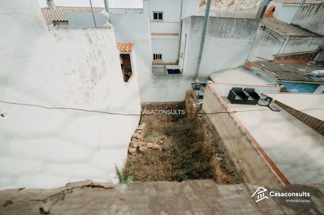 3 bedroom Townhouse for sale in Vilafamés - € 50,000 (Ref: 10099446)