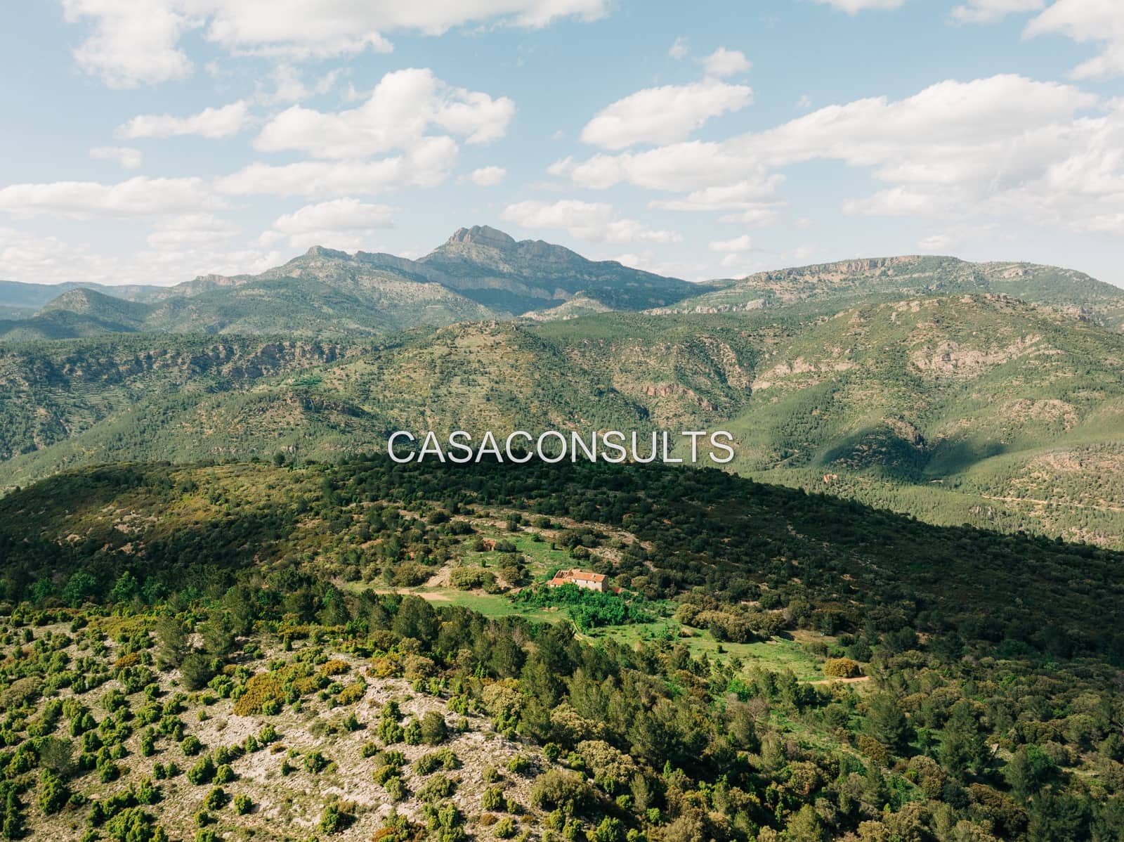 10 soveværelse Rækkehus til salg i Llucena  - € 115.000 (Ref: 5009669)