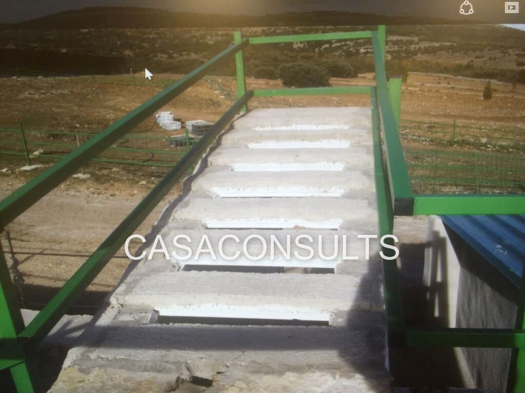 5 soveværelse Villa til salg i Puertomingalvo med garage - € 550.000 (Ref: 5009675)