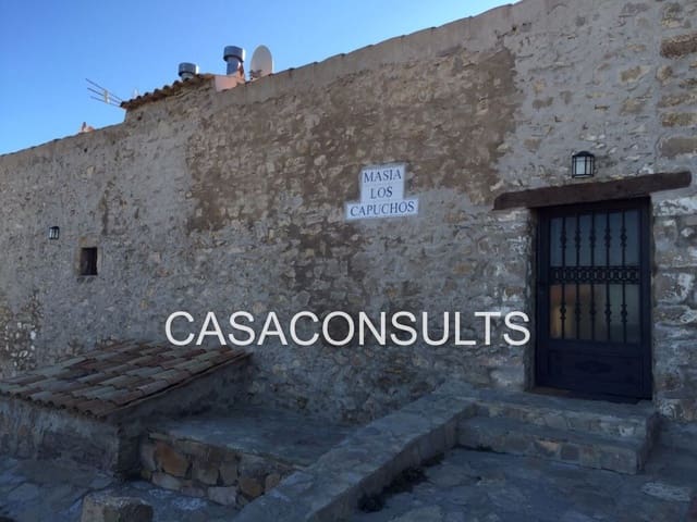 5 bedroom Villa for sale in Puertomingalvo with garage - € 550,000 (Ref: 5009675)