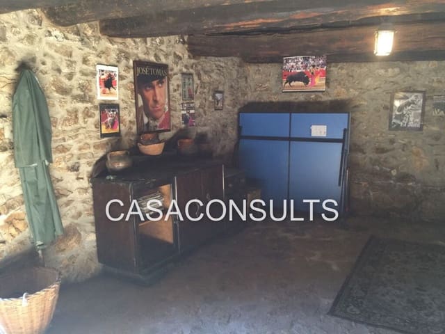 5 bedroom Villa for sale in Puertomingalvo with garage - € 550,000 (Ref: 5009675)