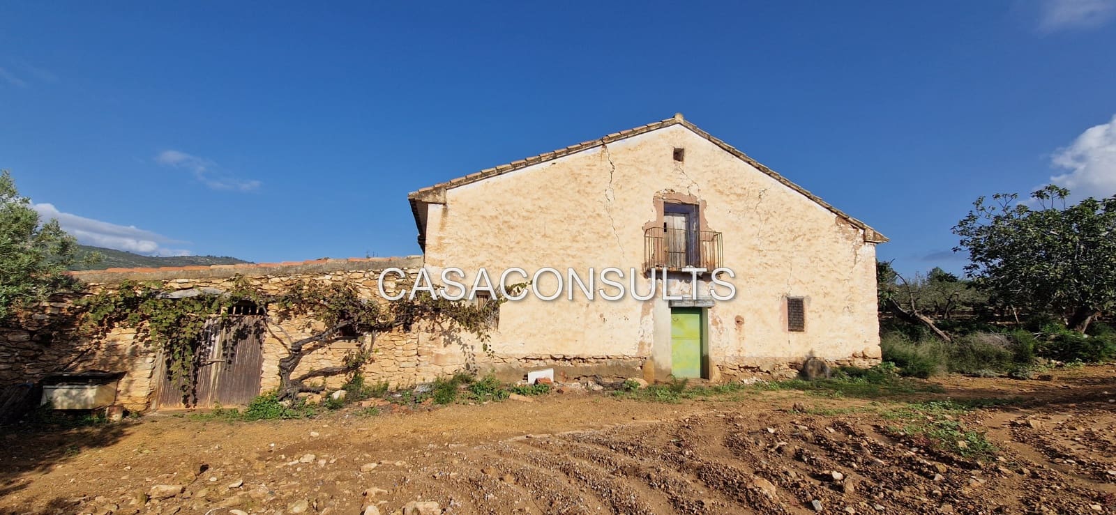 4 soveværelse Villa til salg i Les Useres med garage - € 66.000 (Ref: 5012997)