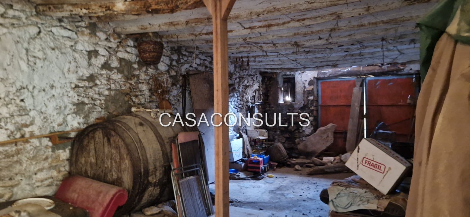 4 soveværelse Villa til salg i Les Useres med garage - € 66.000 (Ref: 5012997)