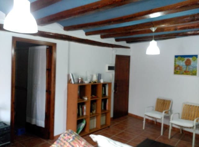 4 bedroom Townhouse for sale in Llucena  - € 110,000 (Ref: 5013892)