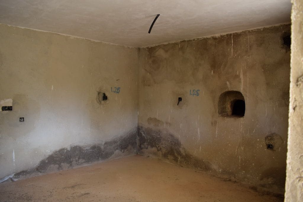 6 bedroom Villa for sale in Vall d'Alba - € 200,000 (Ref: 5673345)