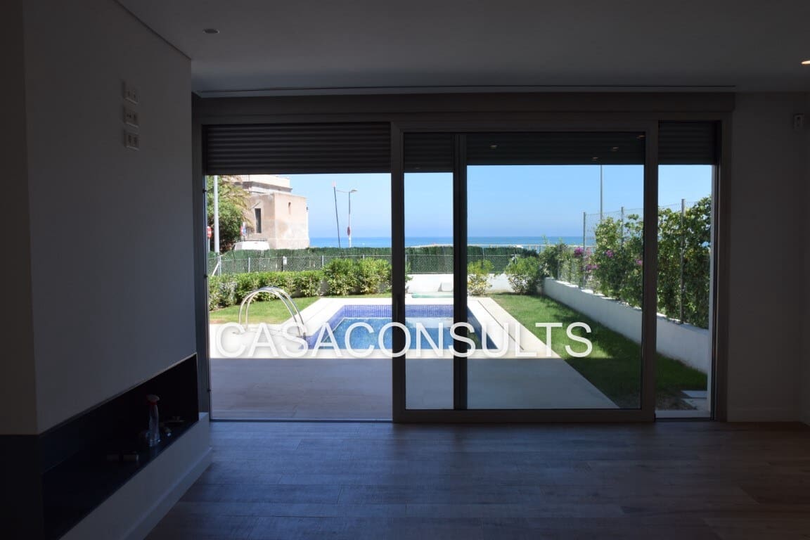 3 soveværelse Villa til salg i Alcossebre med swimmingpool garage - € 990.000 (Ref: 6580613)