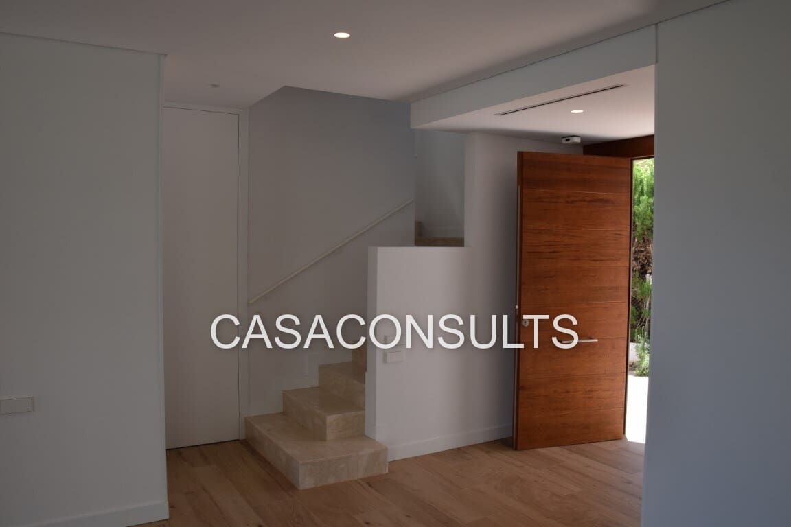 3 soveværelse Villa til salg i Alcossebre med swimmingpool garage - € 990.000 (Ref: 6580613)