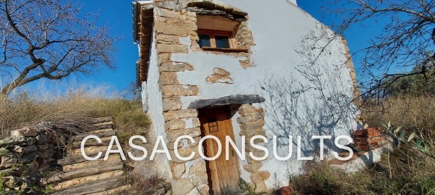 7 soveværelse Villa til salg i Atzeneta del Maestrat - € 150.000 (Ref: 6836856)