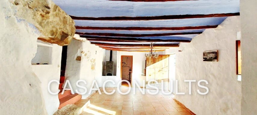 7 soveværelse Villa til salg i Atzeneta del Maestrat - € 150.000 (Ref: 6836856)