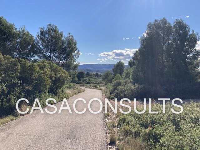 Villa til salg i Les Useres - € 35.000 (Ref: 6850444)