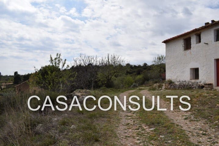 4 soveværelse Villa til salg i Atzeneta del Maestrat - € 55.000 (Ref: 6890635)