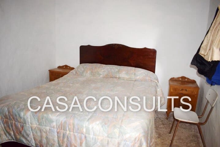 4 soveværelse Villa til salg i Atzeneta del Maestrat - € 55.000 (Ref: 6890635)