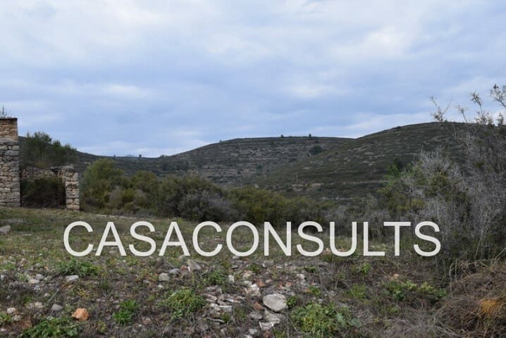 4 soveværelse Villa til salg i Atzeneta del Maestrat - € 55.000 (Ref: 6890635)