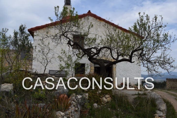 4 soveværelse Villa til salg i Atzeneta del Maestrat - € 55.000 (Ref: 6890635)