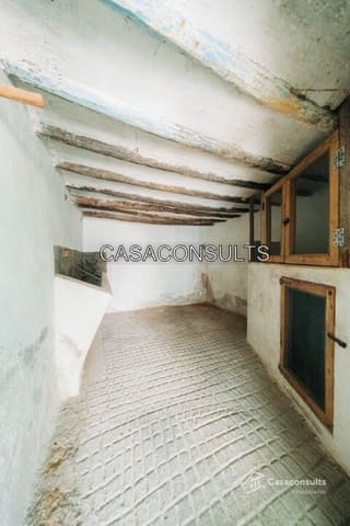 3 bedroom Townhouse for sale in Llucena  - € 20,000 (Ref: 7207295)