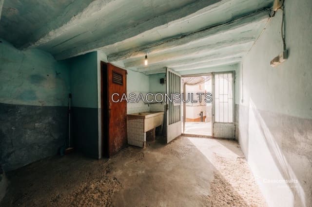 3 bedroom Townhouse for sale in Llucena  - € 20,000 (Ref: 7207295)