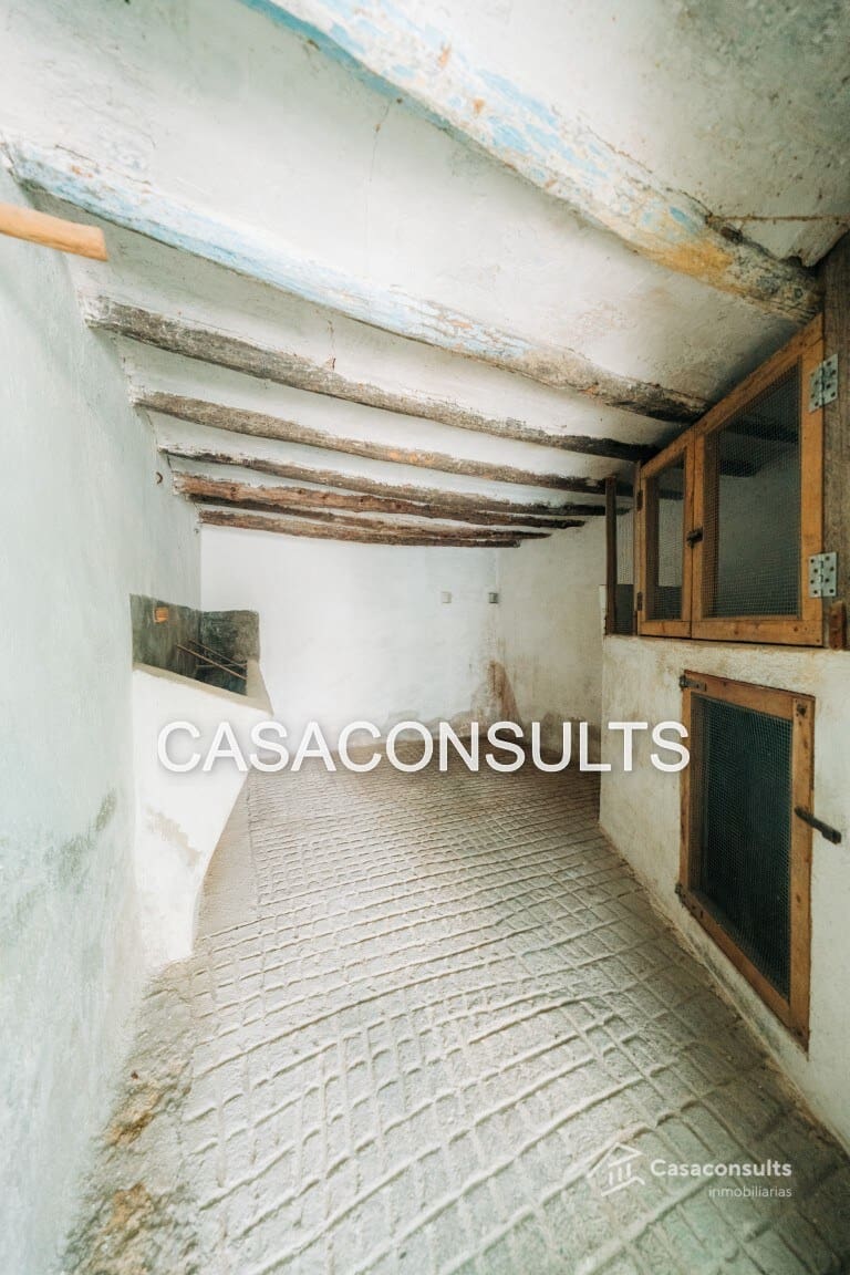 Casa de 3 habitaciones en Llucena  en venta - 20.000 € (Ref: 7207295)