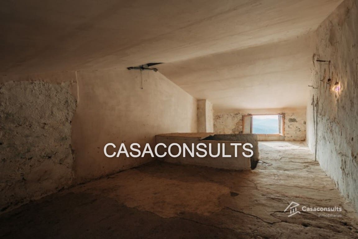 Casa de 3 habitaciones en Llucena  en venta - 20.000 € (Ref: 7207295)