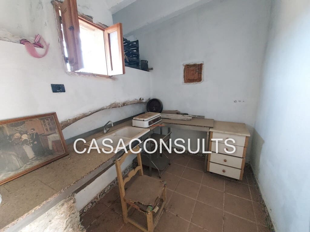 6 soveværelse Villa til salg i Les Useres - € 150.000 (Ref: 7962546)