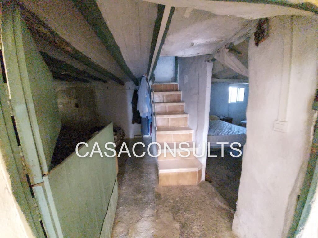 6 soveværelse Villa til salg i Les Useres - € 150.000 (Ref: 7962546)