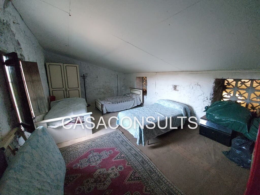 6 soveværelse Villa til salg i Les Useres - € 150.000 (Ref: 7962546)