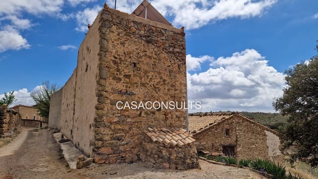 2 bedroom Townhouse for sale in Llucena  - € 110,000 (Ref: 8240285)