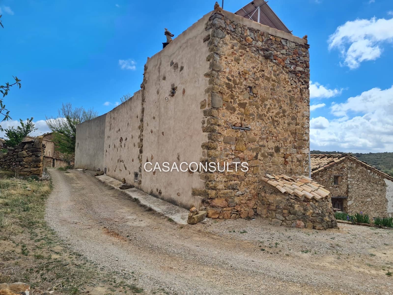 2 soveværelse Byhus til salg i Llucena  - € 110.000 (Ref: 8240285)