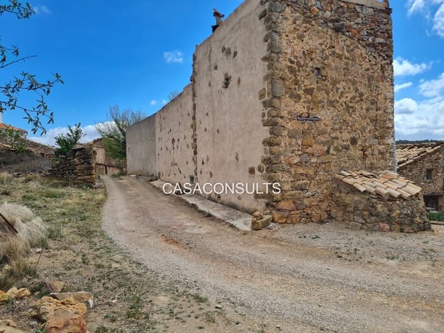 2 bedroom Townhouse for sale in Llucena  - € 110,000 (Ref: 8240285)
