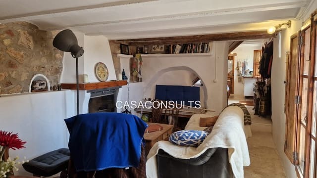 2 bedroom Townhouse for sale in Llucena  - € 110,000 (Ref: 8240285)