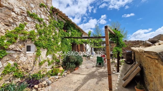 2 bedroom Townhouse for sale in Llucena  - € 110,000 (Ref: 8240285)