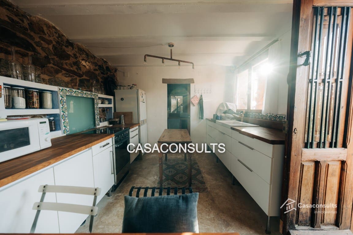 2 bedroom Townhouse for sale in Llucena  - € 110,000 (Ref: 8240285)