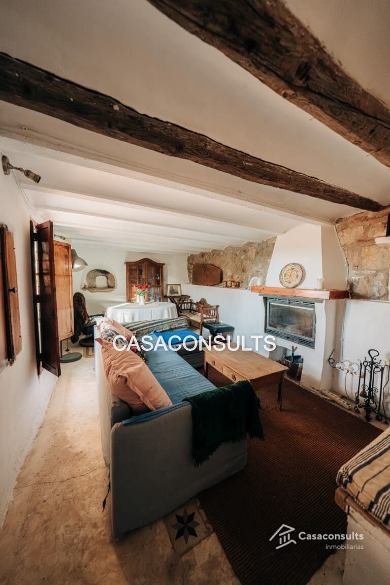 2 bedroom Townhouse for sale in Llucena  - € 110,000 (Ref: 8240285)