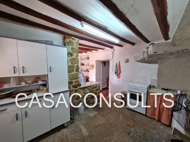 3 soveværelse Villa til salg i Albocàsser - € 54.000 (Ref: 8349479)