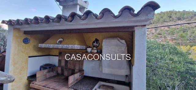 6 bedroom Townhouse for sale in L'Alcudia de Veo - € 160,000 (Ref: 8349516)