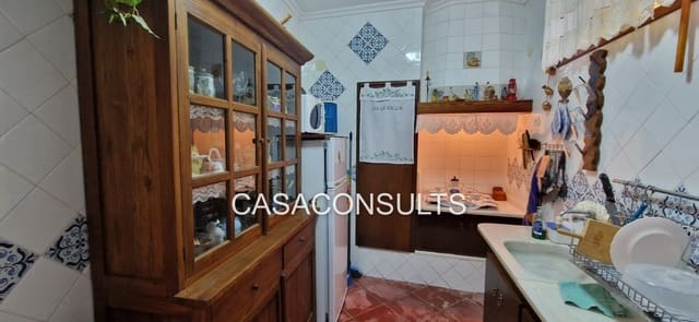 6 bedroom Townhouse for sale in L'Alcudia de Veo - € 160,000 (Ref: 8349516)