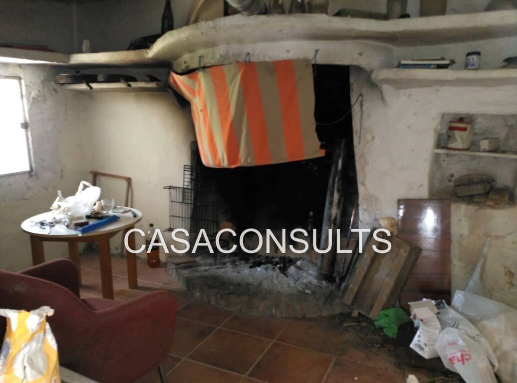 3 soveværelse Villa til salg i Atzeneta del Maestrat - € 75.000 (Ref: 8352696)