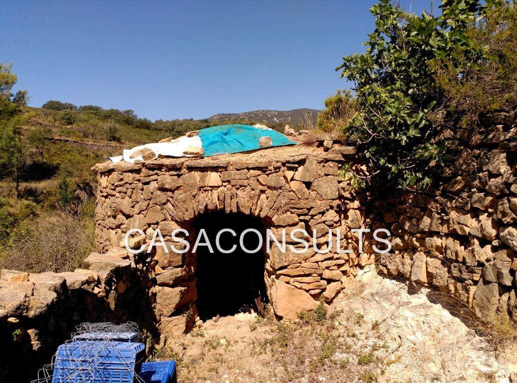 3 soveværelse Villa til salg i Atzeneta del Maestrat - € 75.000 (Ref: 8352696)