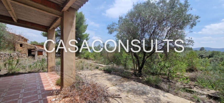 3 bedroom Villa for sale in Benafigos - € 99,000 (Ref: 8395591)