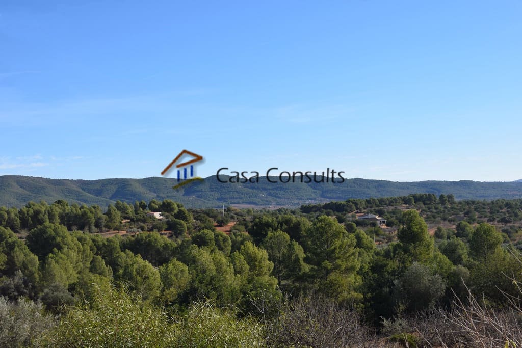 7 soveværelse Villa til salg i Les Useres med garage - € 160.000 (Ref: 8488126)