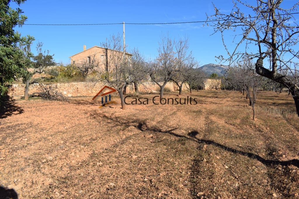 7 soveværelse Villa til salg i Les Useres med garage - € 160.000 (Ref: 8488126)